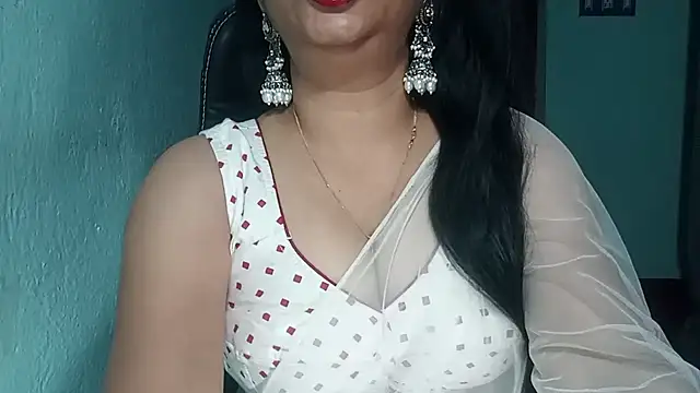 Snapshot of YourModhu chatting on 05/13/26, 05:54 YourModhu online show from 05/13/26, 05:54