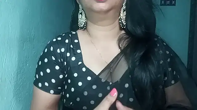 Snapshot of YourModhu chatting on 05/14/26, 05:53 YourModhu online show from 05/14/26, 05:53