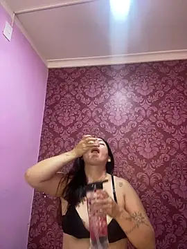 juliana diaz online show from 12/18/25, 11:38