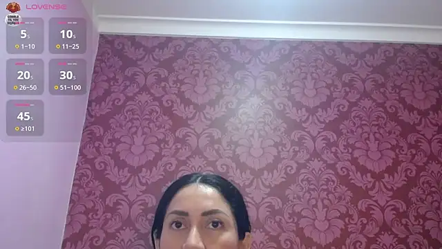 Snapshot of juliana_diaz chatting on 05/22/26, 11:27 juliana diaz online show from 05/22/26, 11:27