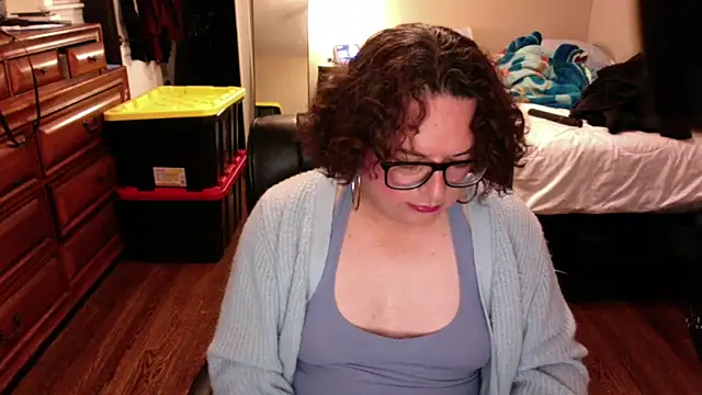 Snapshot of SelenaVianca chatting on 12/01/25, 02:27 SelenaVianca online show from 12/01/25, 02:27