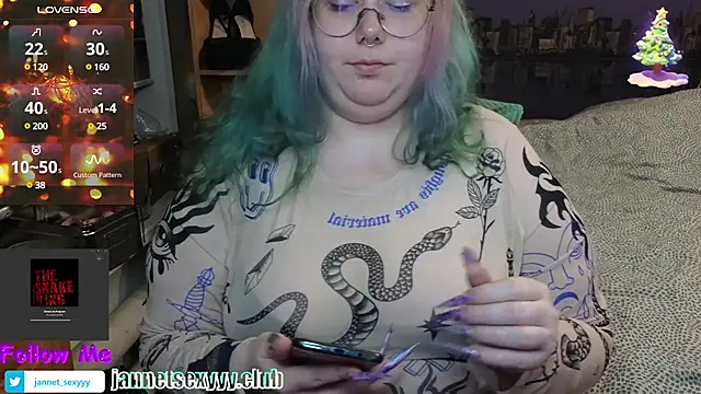 JannetPie online show from 12/27/24, 04:32