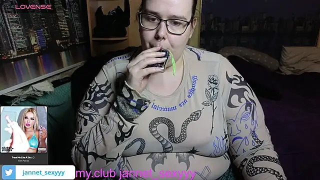 JannetPie online show from 11/25/25, 12:54