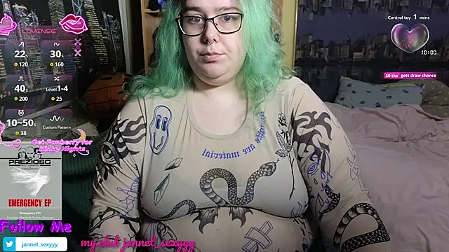 JannetPie online show from 11/30/25, 10:47