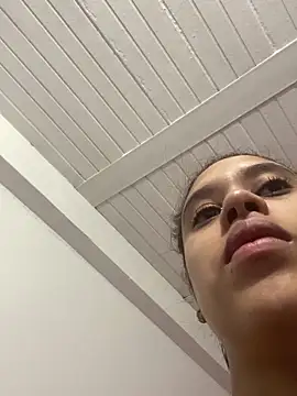 AlondraDiossa03 online show from 03/27/26, 12:16