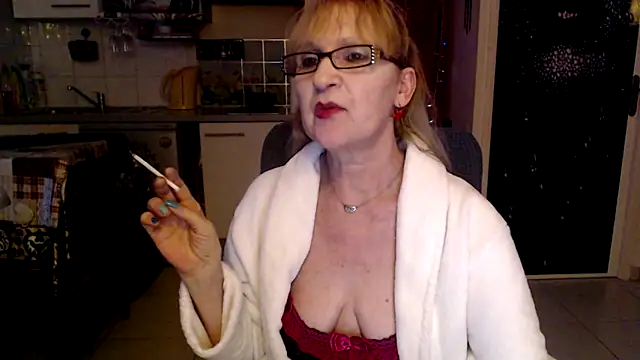 Snapshot of Ala-N-Dala chatting on 03/11/26, 03:12 Ala-N-Dala online show from 03/11/26, 03:12