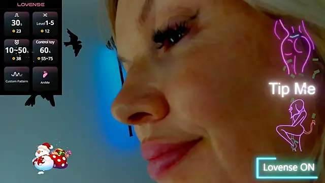 Snapshot of Abby_Moore_ chatting on 03/03/25, 02:15 Abby Moore online show from 03/03/25, 02:15