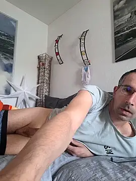 Snapshot of Geiler-boy313 chatting on 03/29/26, 07:08 Geiler-boy313 online show from 03/29/26, 07:08