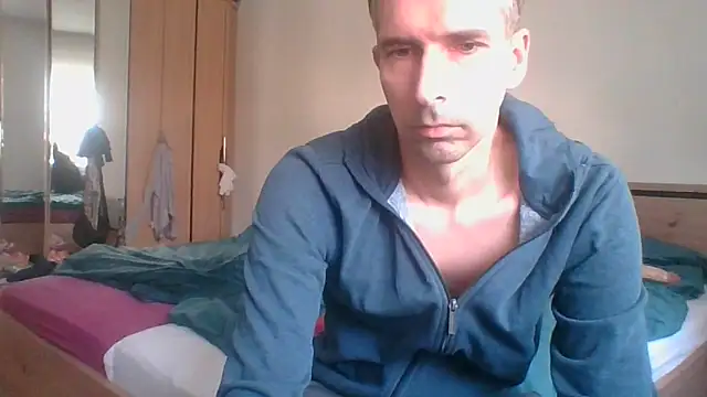 Snapshot of Geiler-boy313 chatting on 04/16/26, 08:59 Geiler-boy313 online show from 04/16/26, 08:59