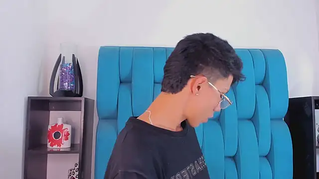 AlanNaughty online show from 01/10/25, 08:26