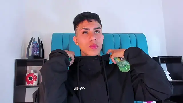 AlanNaughty online show from 01/17/25, 09:17