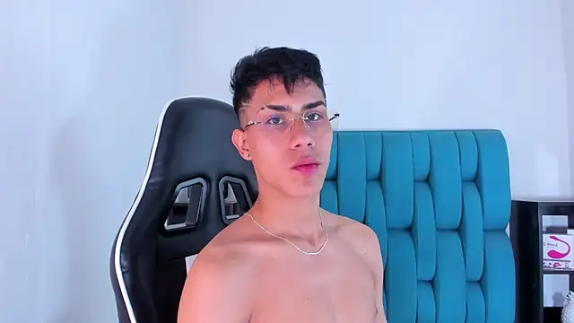 AlanNaughty online show from 02/08/25, 04:57