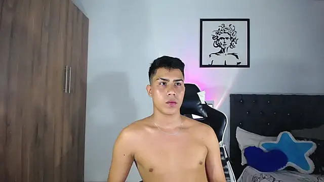 AlanNaughty online show from 10/04/25, 08:51