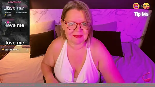 Shannonshine online show from 10/28/25, 05:33