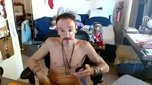 Snapshot of mycock2474u chatting on 09/24/25, 04:43 mycock2474u online show from 09/24/25, 04:43