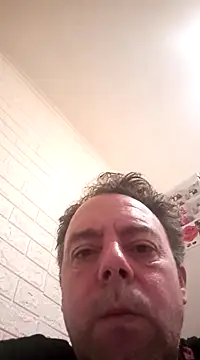 Snapshot of david_geam chatting on 12/08/24, 04:18 david geam online show from 12/08/24, 04:18