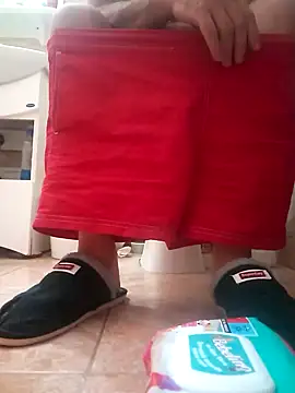 Snapshot of david_geam chatting on 12/19/24, 03:18 david geam online show from 12/19/24, 03:18