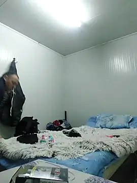 Snapshot of david_geam chatting on 12/26/24, 06:19 david geam online show from 12/26/24, 06:19