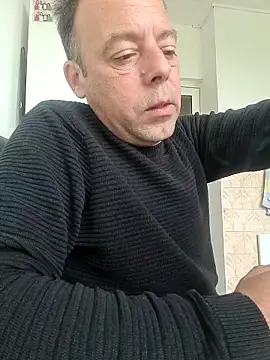 Snapshot of david_geam chatting on 10/02/25, 06:20 david geam online show from 10/02/25, 06:20