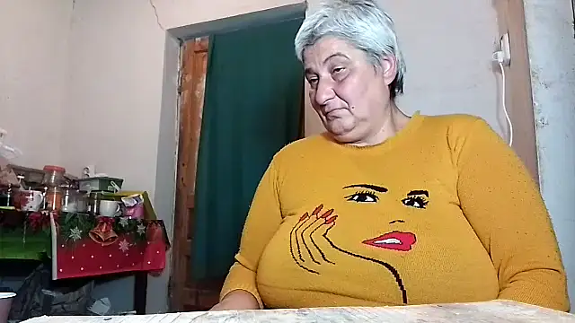 ExquisiteMature online show from 10/17/25, 10:01