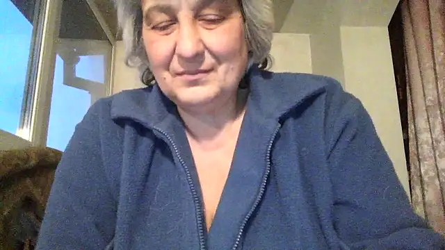 Snapshot of ExquisiteMature chatting on 04/10/26, 05:06 ExquisiteMature online show from 04/10/26, 05:06