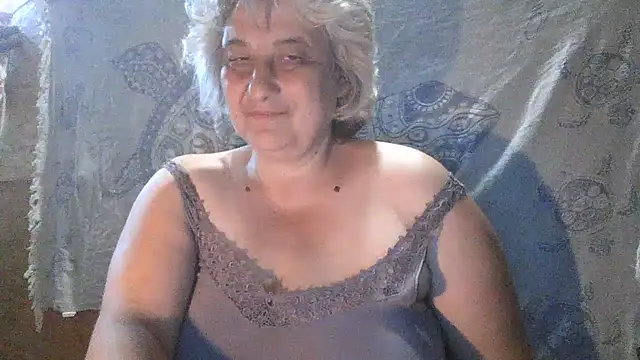 Snapshot of ExquisiteMature chatting on 05/31/26, 06:09 ExquisiteMature online show from 05/31/26, 06:09
