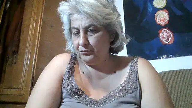 Snapshot of ExquisiteMature chatting on 06/18/26, 08:24 ExquisiteMature online show from 06/18/26, 08:24
