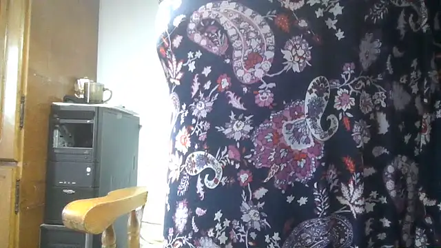 Snapshot of ExquisiteMature chatting on 06/27/26, 12:22 ExquisiteMature online show from 06/27/26, 12:22