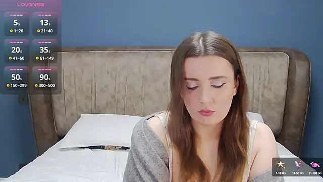 Snapshot of IamMolly chatting on 12/08/24, 09:41 IamMolly online show from 12/08/24, 09:41