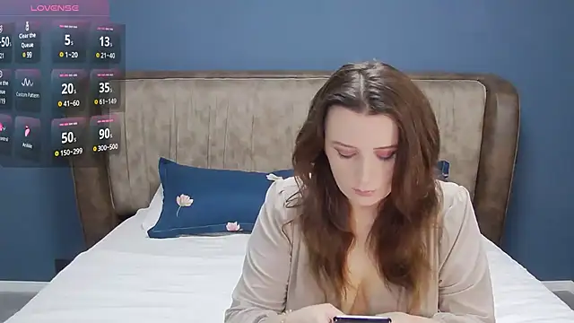 Snapshot of IamMolly chatting on 01/18/25, 09:45 IamMolly online show from 01/18/25, 09:45