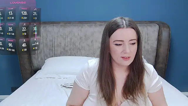 Snapshot of IamMolly chatting on 03/20/25, 08:40 IamMolly online show from 03/20/25, 08:40