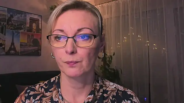 vanessa chat online show from 12/15/24, 05:31