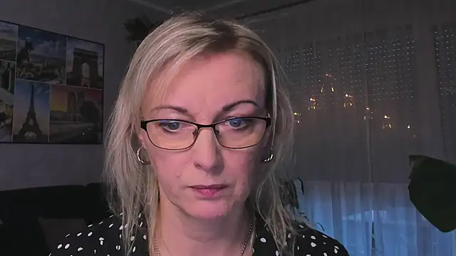 vanessa chat online show from 12/16/24, 02:16