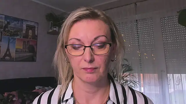 vanessa chat online show from 01/23/25, 02:39