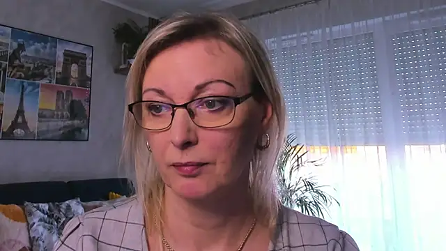 vanessa chat online show from 02/09/25, 02:29