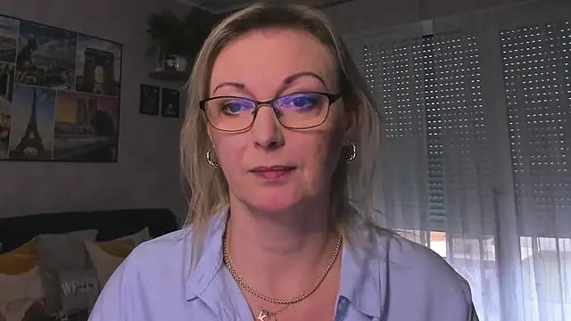 vanessa chat online show from 02/23/25, 02:14