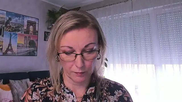 vanessa chat online show from 02/27/25, 02:10