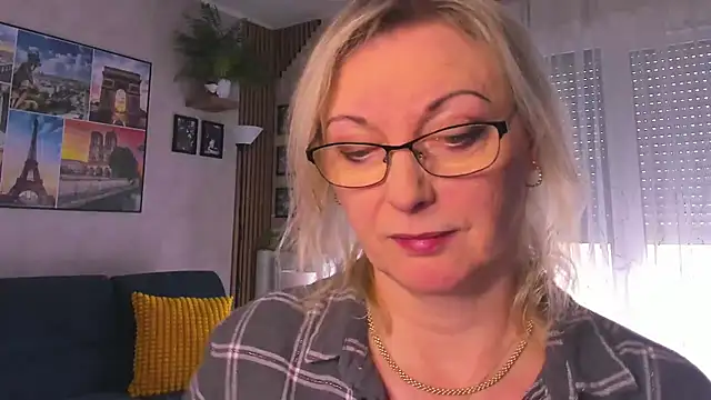 vanessa chat online show from 03/01/26, 02:19