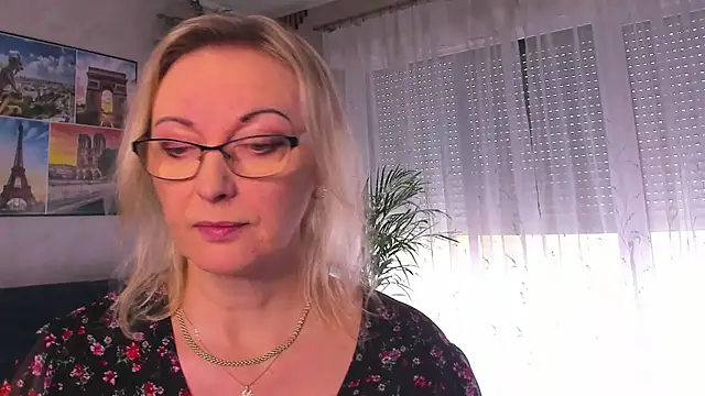 vanessa chat online show from 03/30/26, 01:23