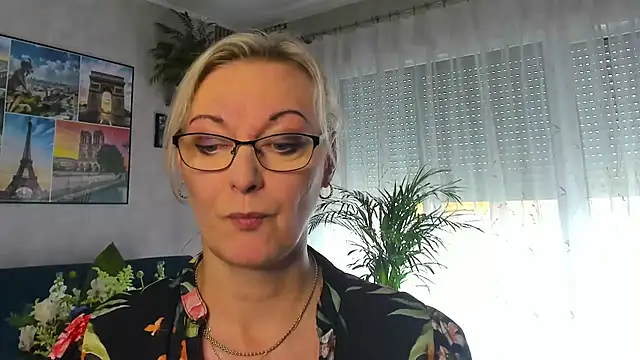 vanessa chat online show from 05/07/26, 01:16