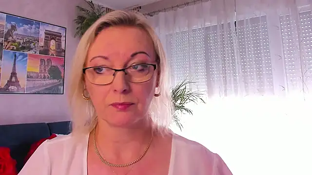 vanessa chat online show from 06/04/26, 01:17