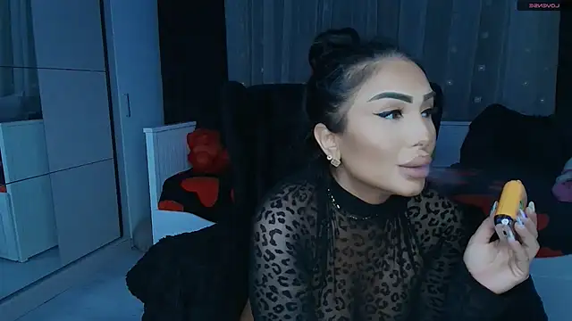 Snapshot of mistress_meryem chatting on 05/03/26, 09:43 mistress meryem online show from 05/03/26, 09:43