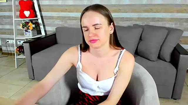 Snapshot of SusanSmit chatting on 02/21/25, 07:54 SusanSmit online show from 02/21/25, 07:54