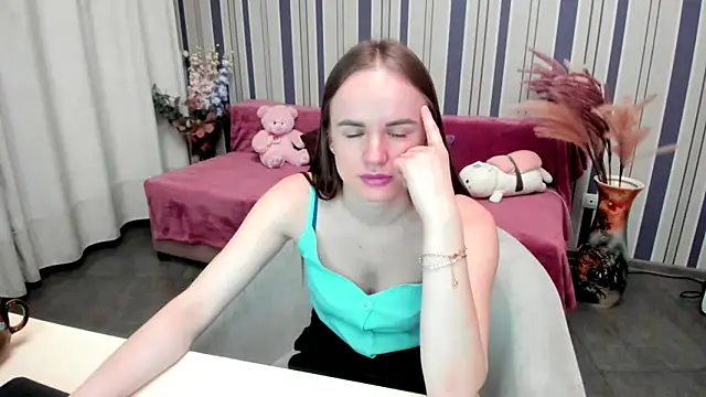 Snapshot of SusanSmit chatting on 03/20/25, 02:40 SusanSmit online show from 03/20/25, 02:40