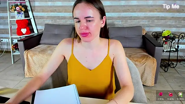 Snapshot of SusanSmit chatting on 11/06/25, 07:59 SusanSmit online show from 11/06/25, 07:59