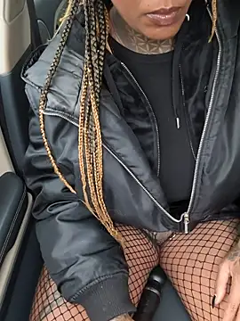 DarkDea online show from 11/17/25, 02:12