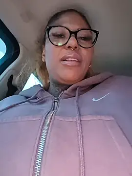 Snapshot of DarkDea chatting on 04/12/26, 05:40 DarkDea online show from 04/12/26, 05:40