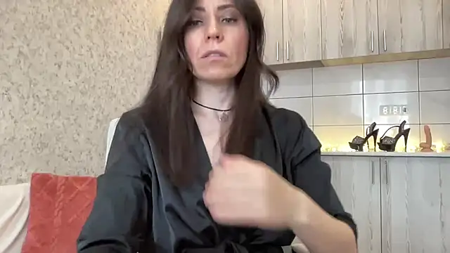 Snapshot of HotyWinter chatting on 04/04/26, 05:27 HotyWinter online show from 04/04/26, 05:27