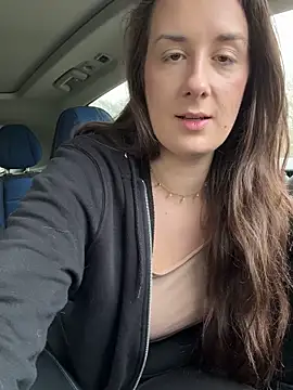 EllaMae online show from 02/04/25, 09:49