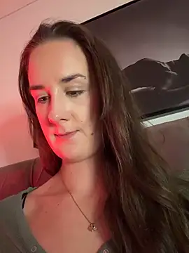 EllaMae online show from 03/30/26, 10:11